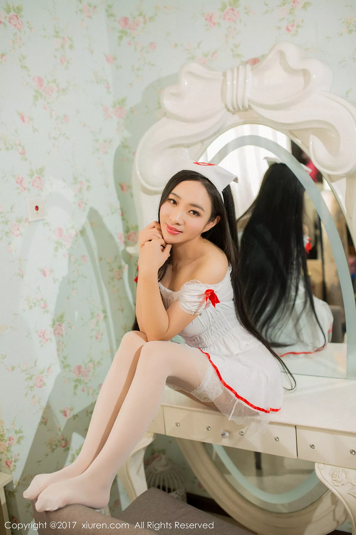 秀人集.com_[XiuRen秀人网]No.877_嫩模艾儿黑丝兔女郎加性感护士制服秀完美身材诱惑写真51P