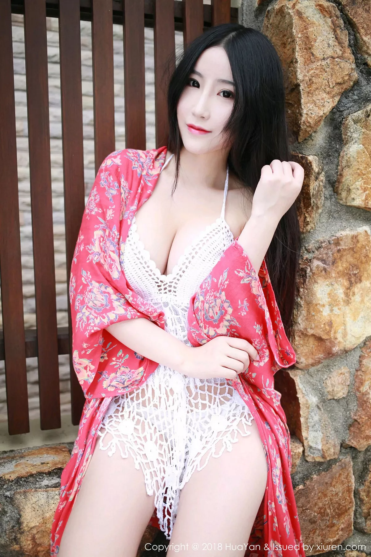 秀人集.com_[HuaYan花の颜]Vol.055_嫩模谢芷馨Sindy苏梅岛旅拍白色缕空吊带内衣完美诱惑写真40P