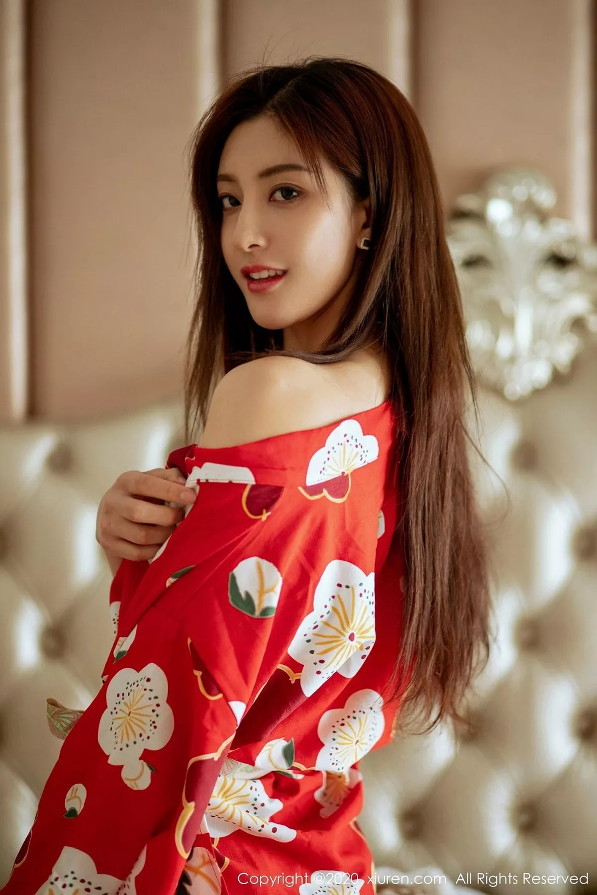 秀人集.com_[XiuRen秀人网]No.2015_嫩模林文文yooki私房鲜艳和服配无内黑丝撩人姿势诱惑写真65P