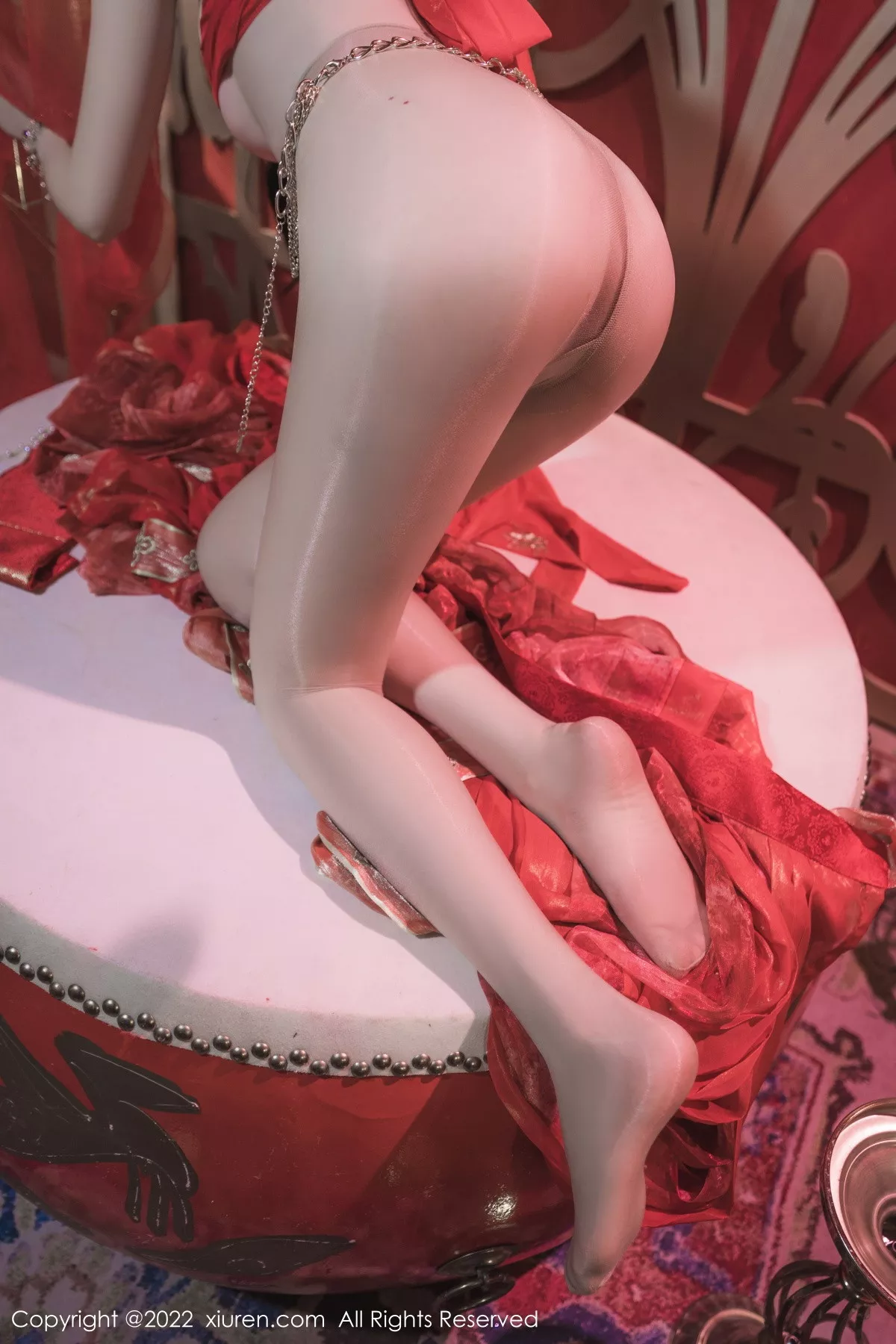 秀人集.com_[XiuRen秀人网]No.5699_模特利世性感西域舞娘扮演红色薄纱连衣裙秀曼妙身姿诱惑写真63P