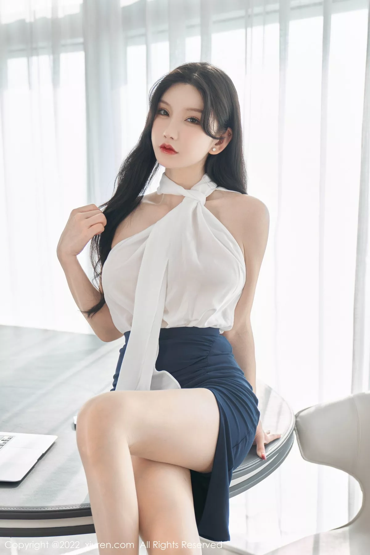 秀人集.com_[XiuRen秀人网]No.5948_女神周于希Sally女秘书主题白色轻透衣配黑短裙秀翘臀诱惑写真70P