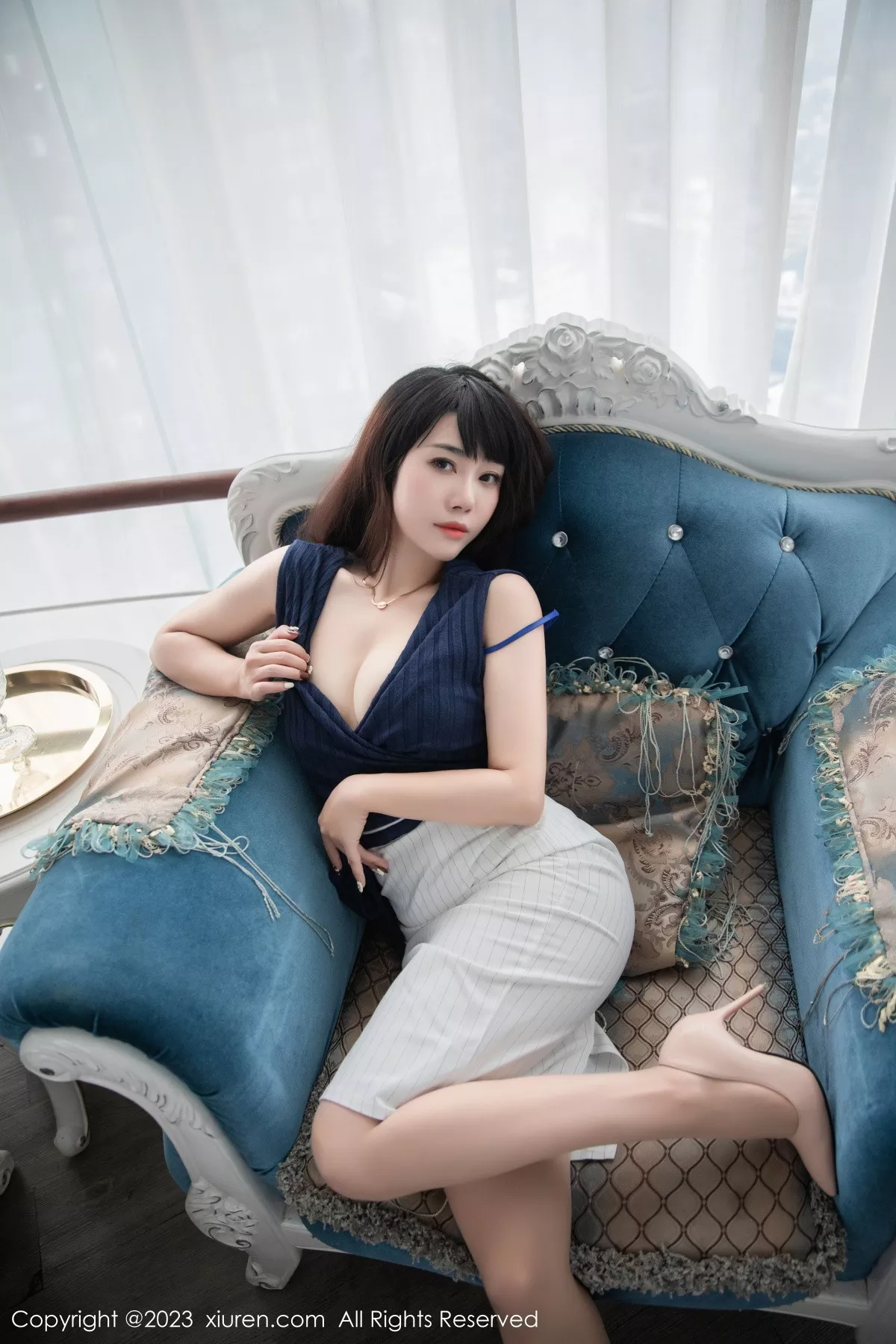 秀人集.com_[XiuRen秀人网]No.6272_模特严利娅Yuliya蓝色上衣配白短裙露蓝色内衣超薄肉丝诱惑写真63P