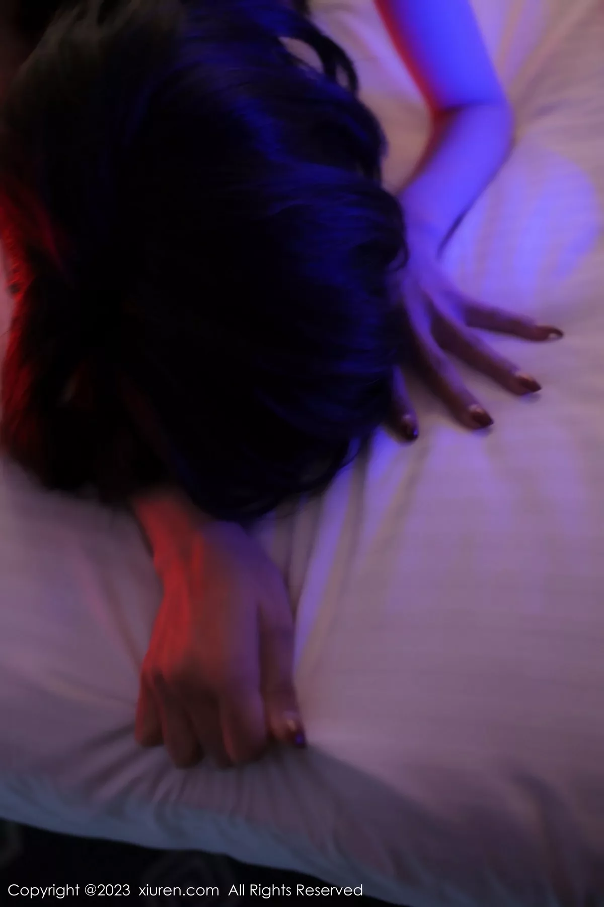 秀人集.com_[XiuRen秀人网]No.6477_模特lingyu69私房性感黑色内衣配黑丝吊袜秀惹火身材诱惑写真82P