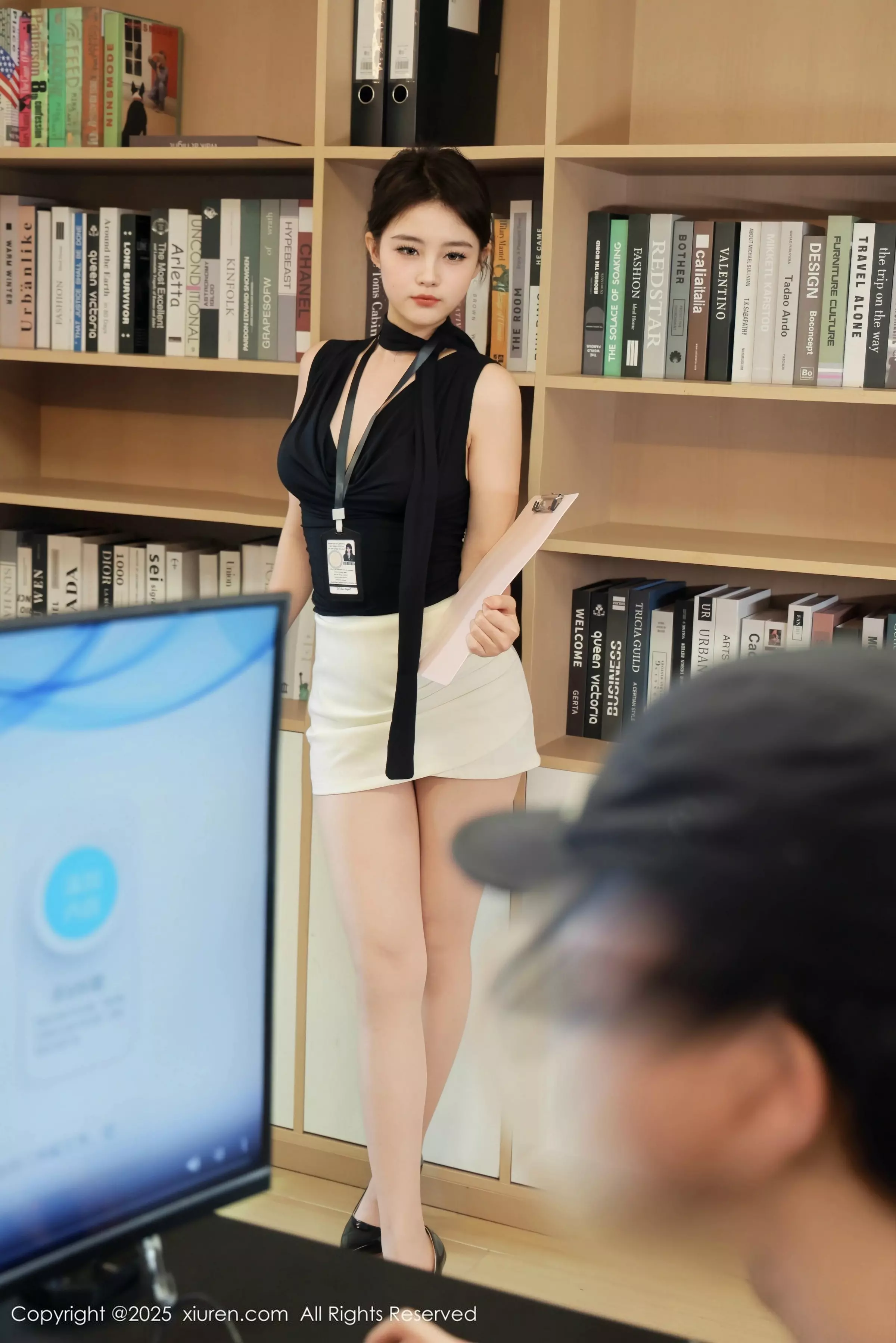 秀人集.com_[XiuRen秀人网]No.10052_模特小橘子orange性感黑白职业装配超薄肉丝秀曼妙身姿诱惑写真78P