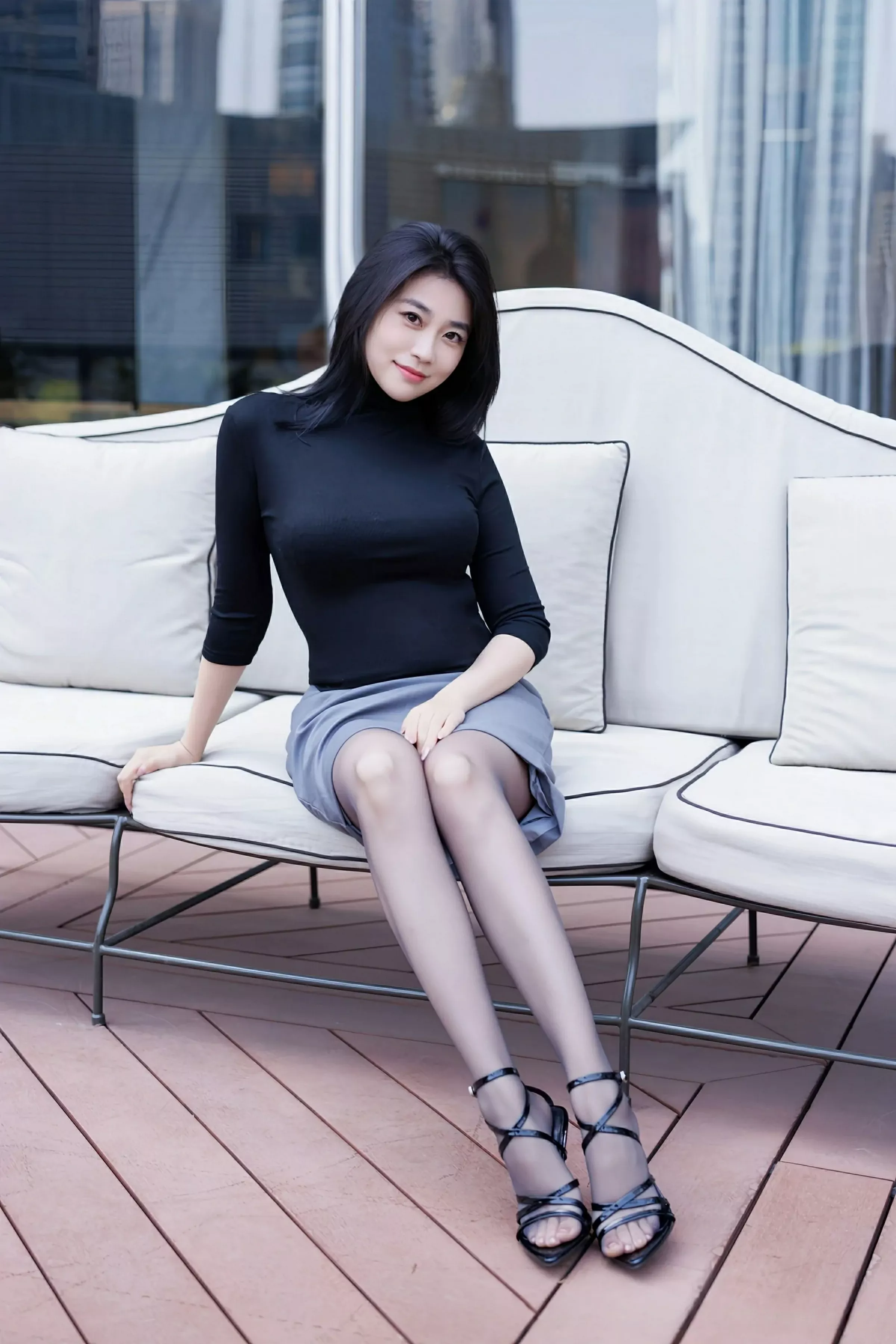 秀人集.com_[IMISS爱蜜社]Vol.794_女神许诺Sabrina性感黑色OL服饰露黑色内衣秀完美身材诱惑写真73P