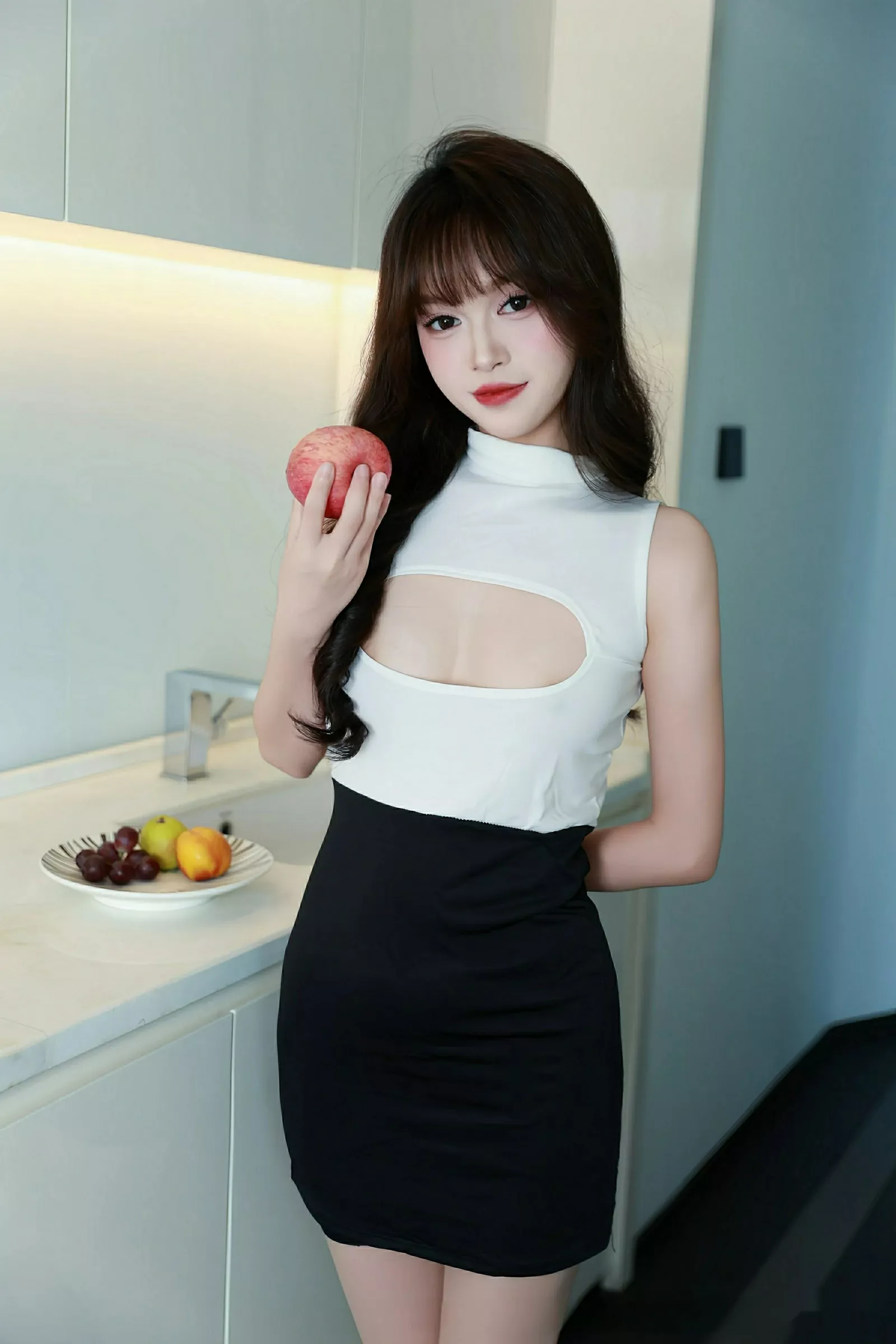 秀人集.com_[XiuRen秀人网]No.10590_模特糯咪性感黑色情趣服饰配超薄肉丝秀完美身材迷人诱惑写真80P