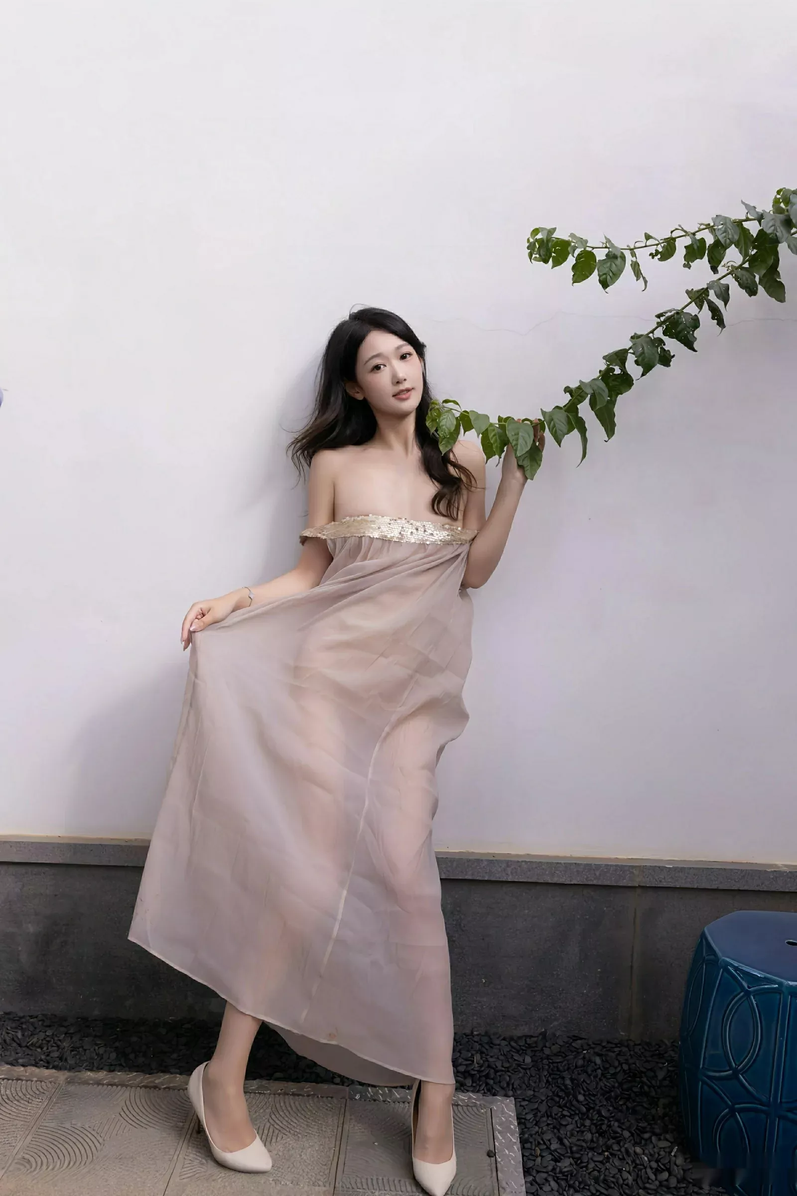 秀人集.com_[XiuRen秀人网]No.10619_模特唐安琪性感浅色薄纱服饰配超薄肉丝秀曼妙身姿完美诱惑写真81P