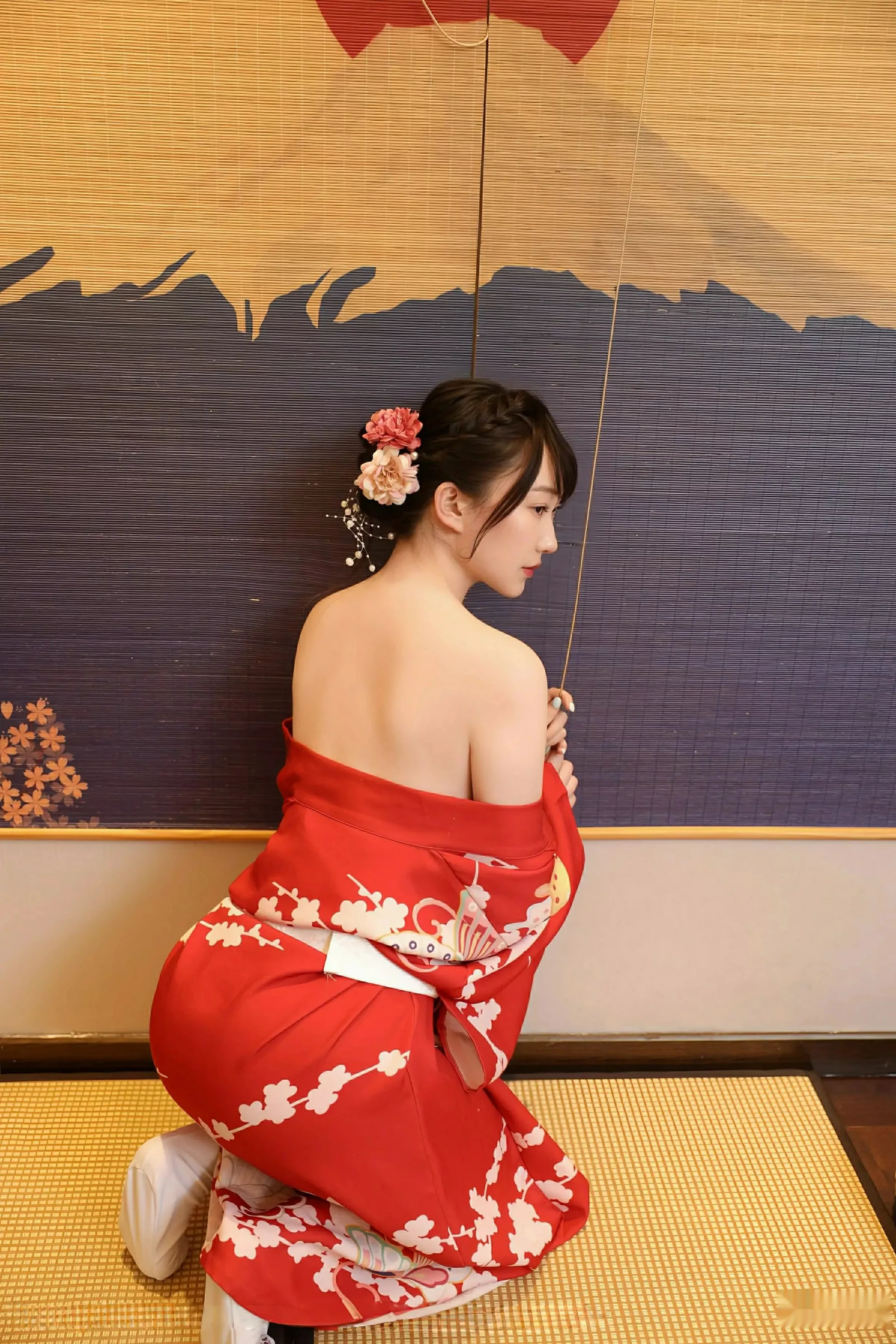 秀人集.com_[XiuRen秀人网]No.10624_模特李沁恩lrene性感日系风红色服饰半脱秀丰腴身材惹火诱惑写真69P