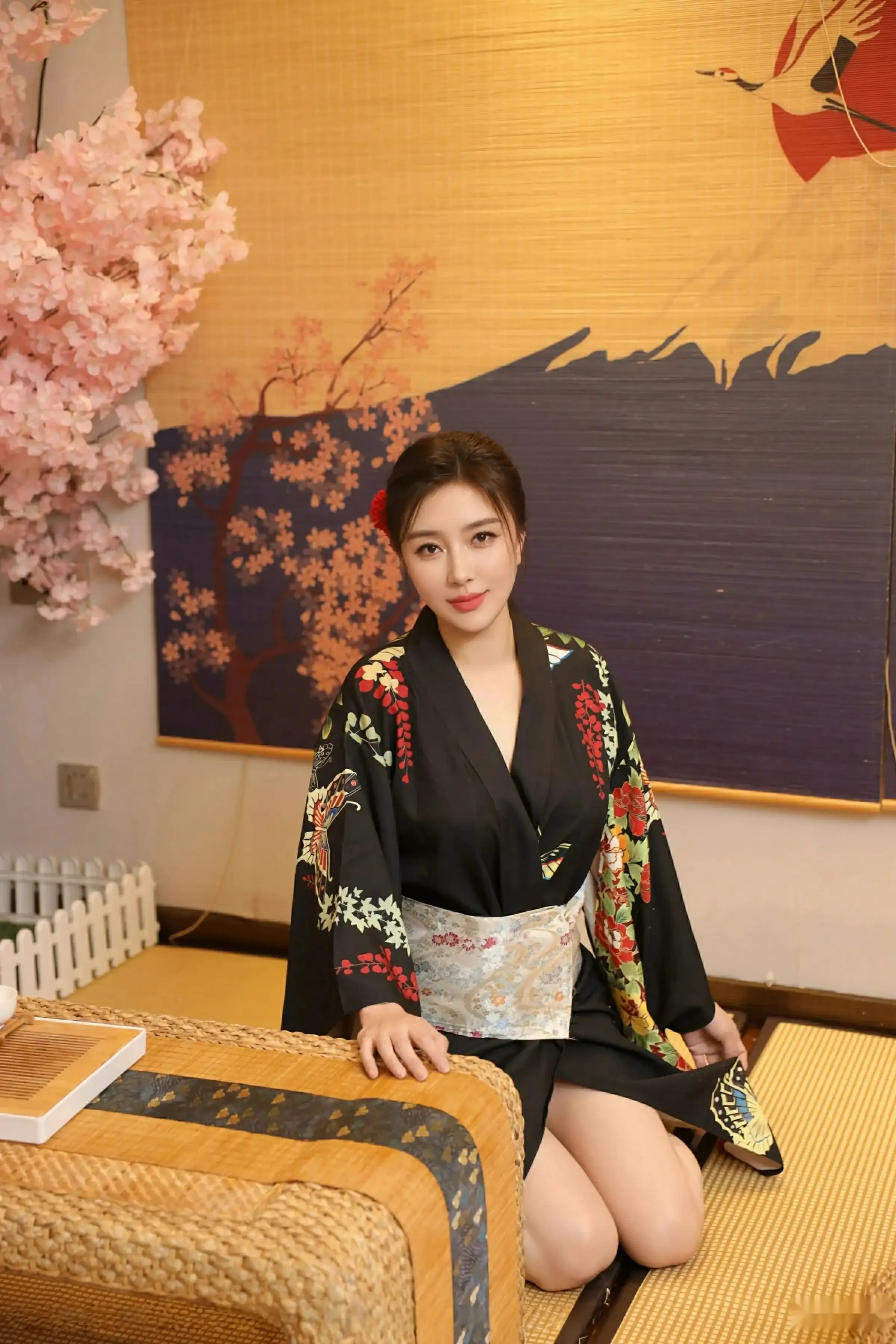 秀人集.com_[XiuRen秀人网]No.10627_模特苏一诺性感日系黑色服饰露红色内衣秀曼妙身材迷人诱惑写真80P