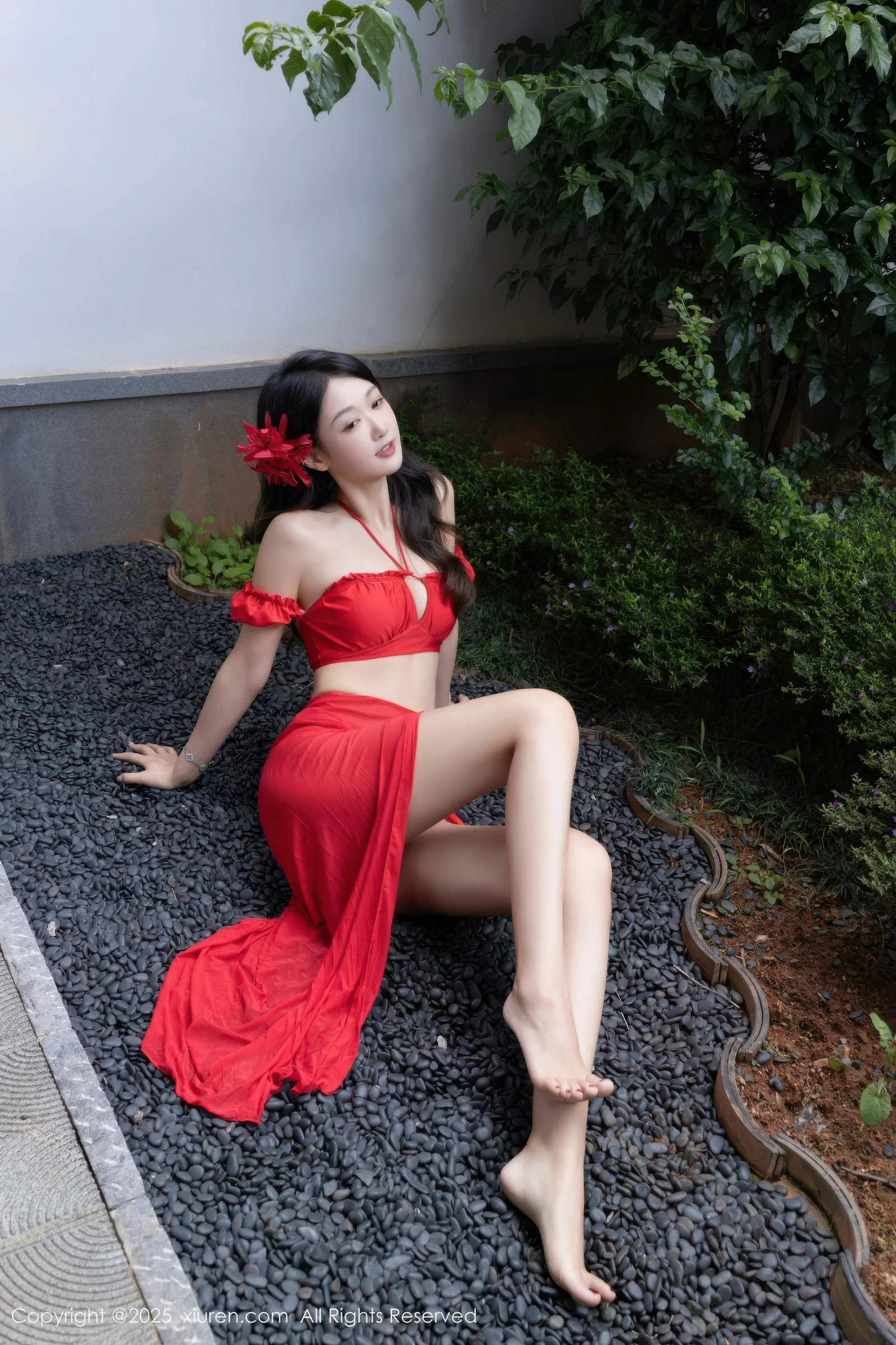 秀人集.com_[XiuRen秀人网]No.10662_模特唐安琪性感红色短裙露红色泳衣秀曼妙身姿迷人诱惑写真80P