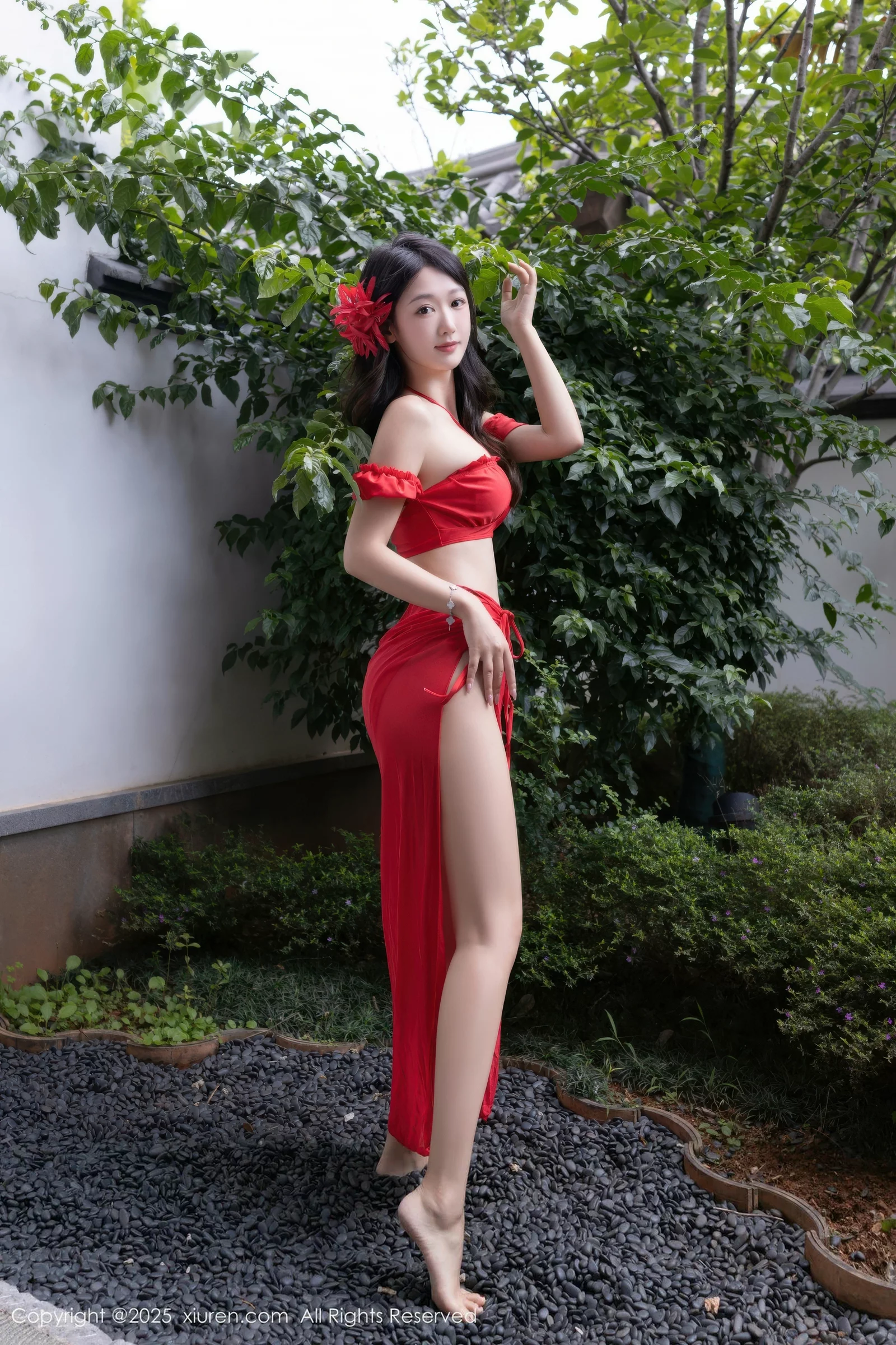 秀人集.com_[XiuRen秀人网]No.10662_模特唐安琪性感红色短裙露红色泳衣秀曼妙身姿迷人诱惑写真80P