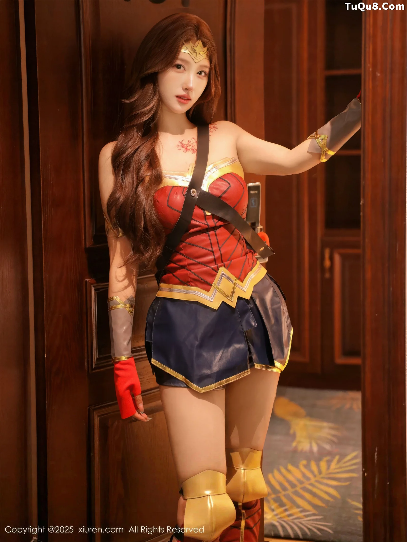 秀人集.com_[XiuRen秀人网]No.10710_模特金允希Yuki性感Cos神奇女侠服饰秀完美身材迷人诱惑写真80P