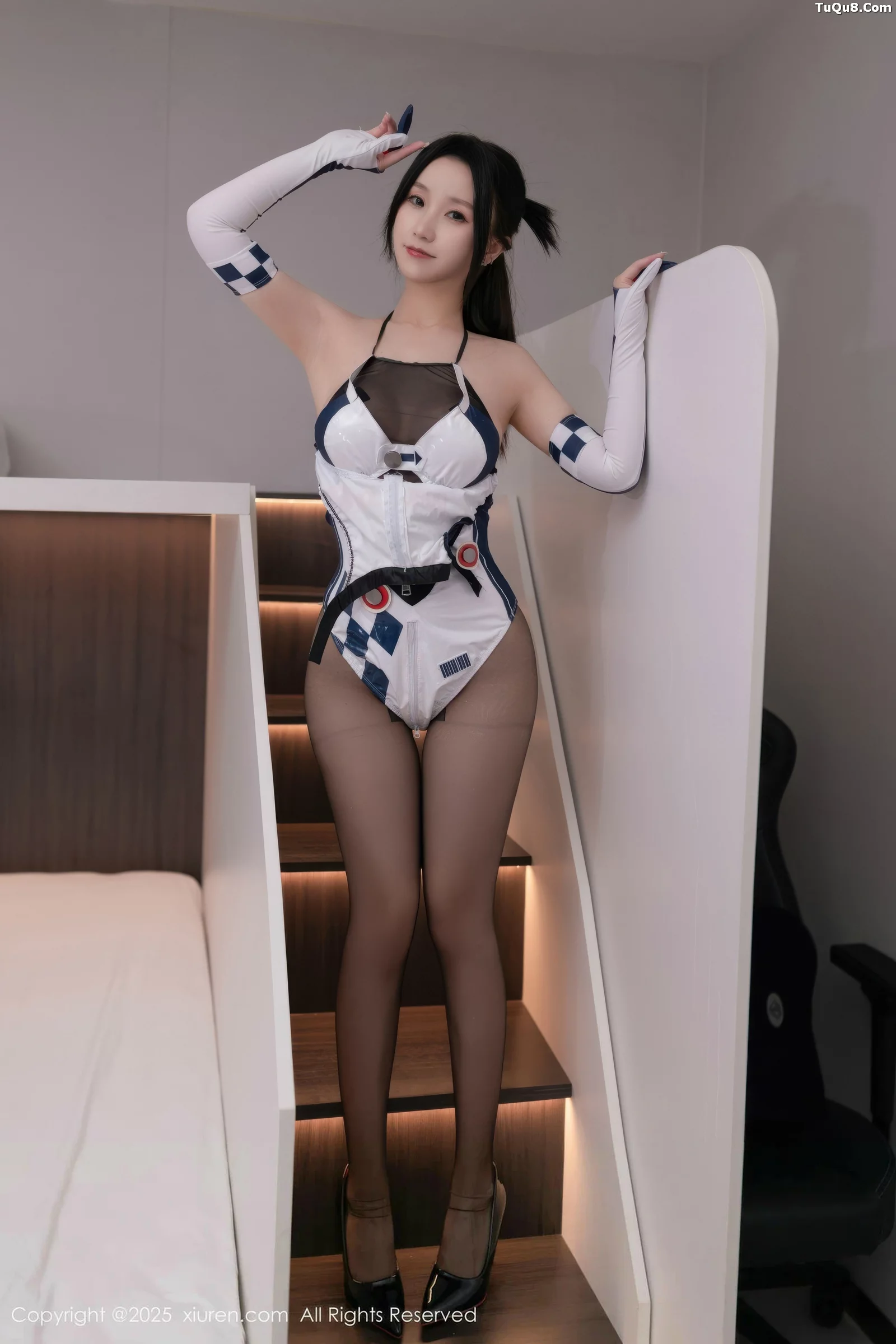 秀人集.com_[XiuRen秀人网]No.10723_模特杏子Yada性感Cos连体服饰配超薄黑丝秀曼妙身姿诱惑写真72P