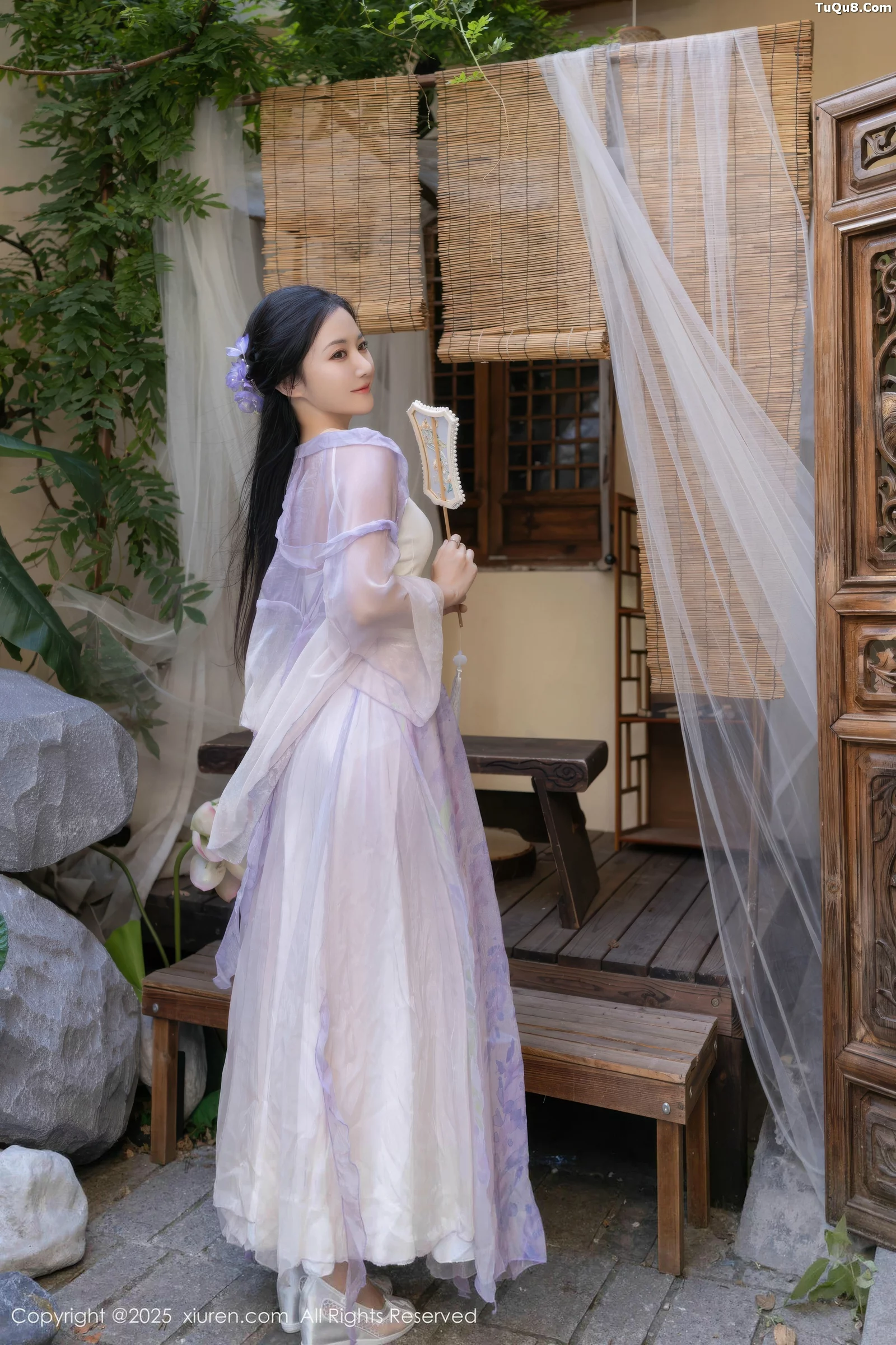 秀人集.com_[XiuRen秀人网]No.10737_模特鱼子酱Fish性感紫色连衣裙配白色丝袜秀曼妙身姿诱惑写真74P