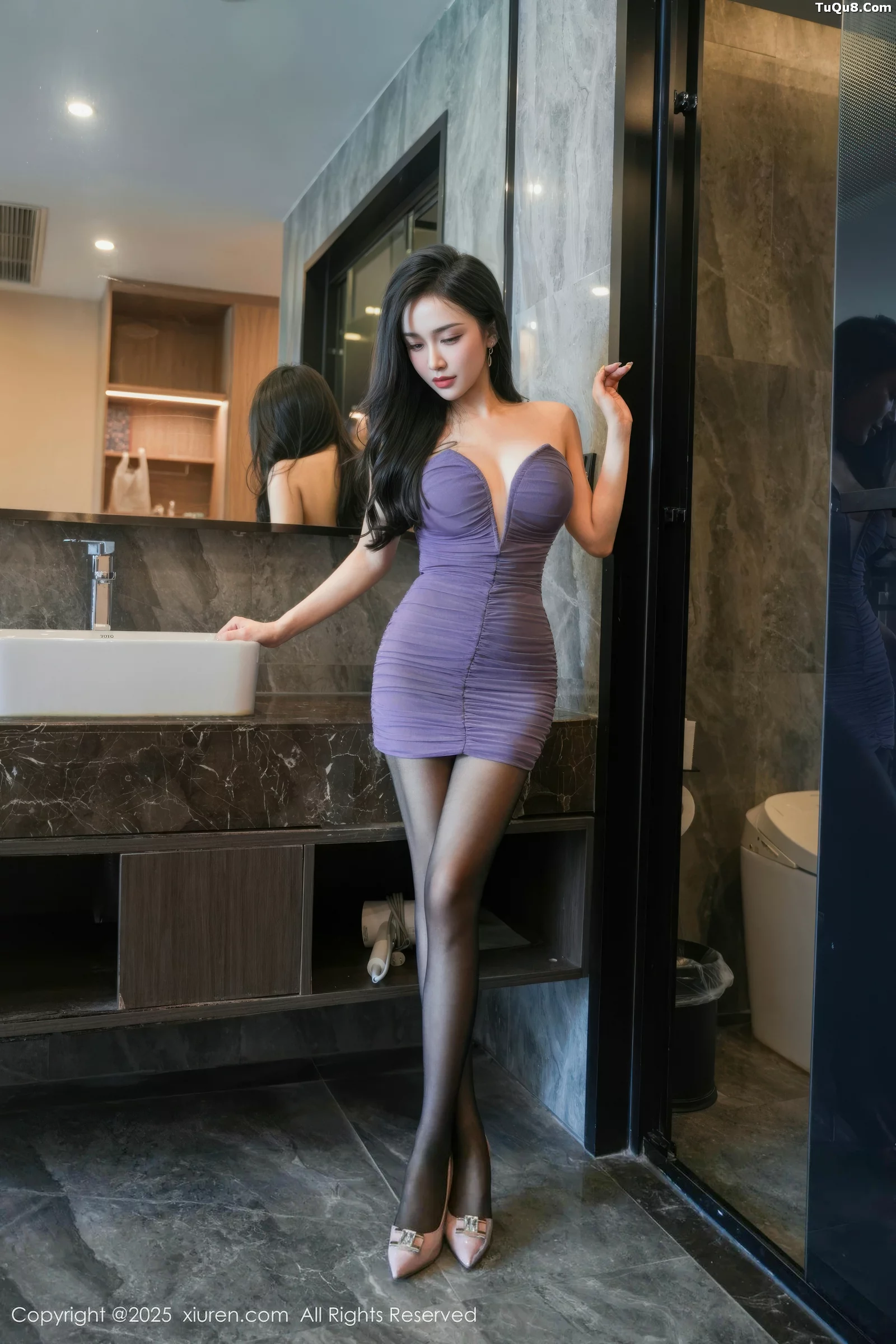 秀人集.com_[XiuRen秀人网]No.10739_模特小阿娇Gill性感紫色连衣短裙配超薄黑丝秀完美身材诱惑写真76P