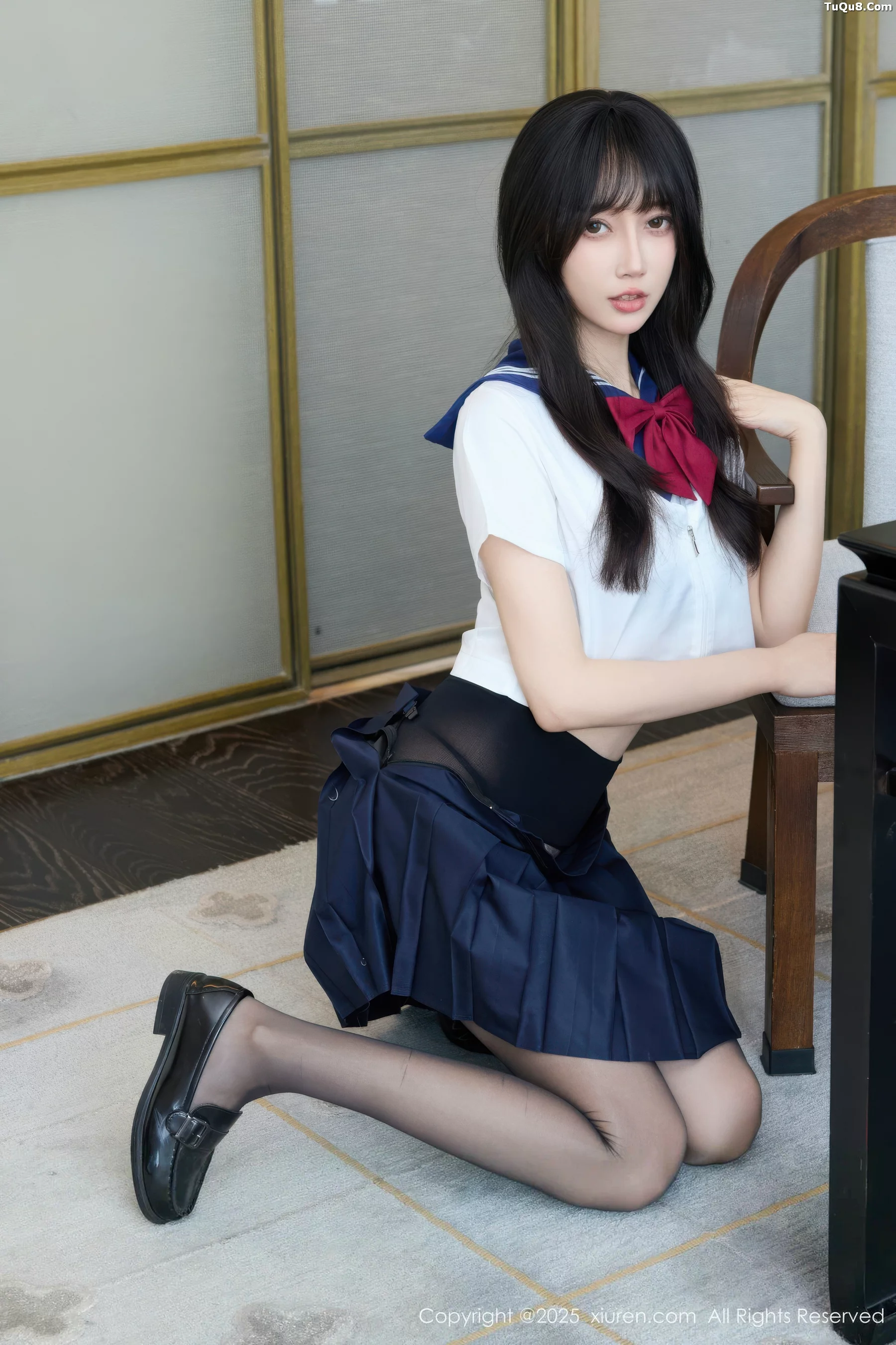 秀人集.com_[XiuRen秀人网]No.10766_模特玥儿玥er私房性感JK制服配超薄黑丝秀曼妙身姿迷人诱惑写真68P