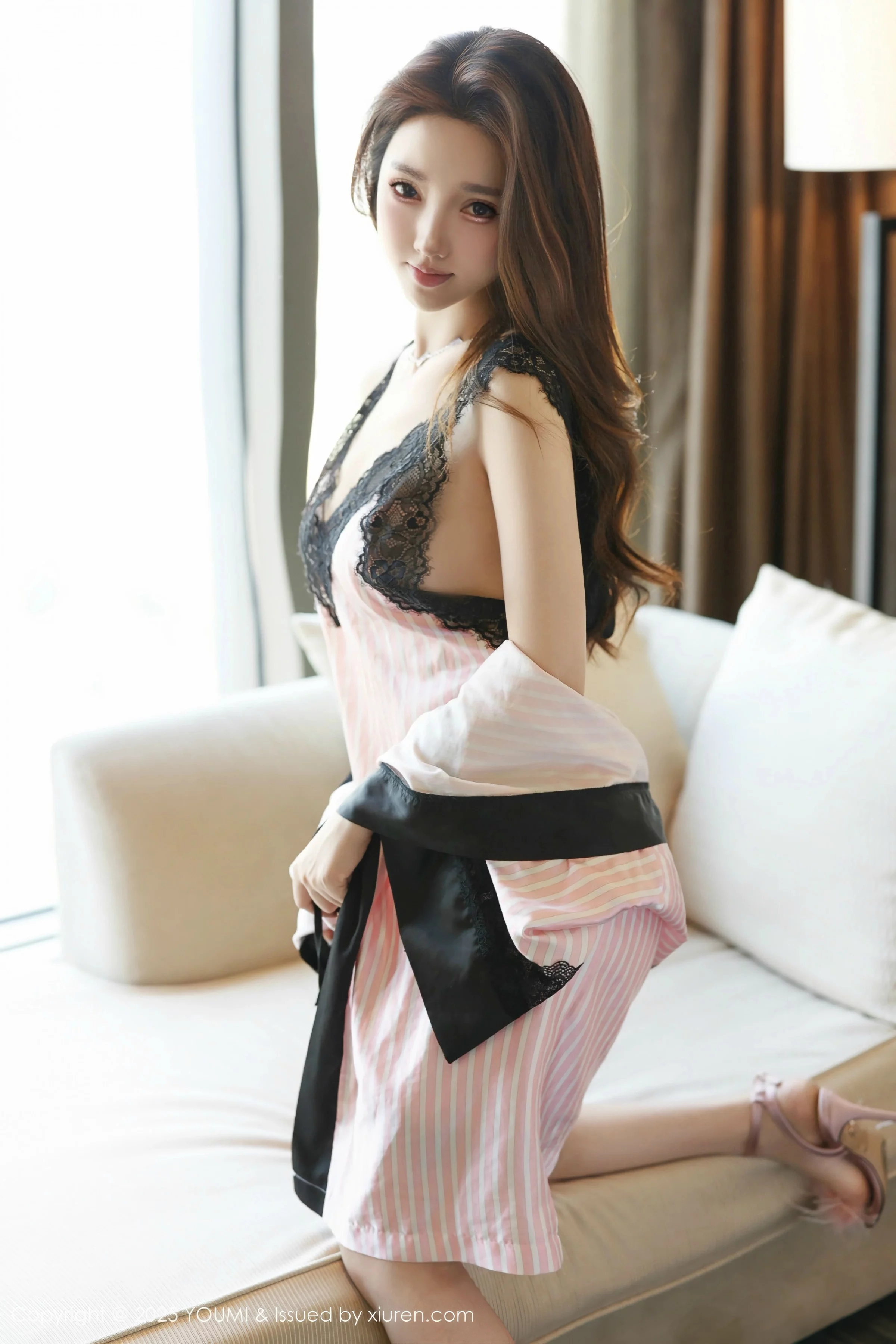 秀人集.com_[YouMi尤蜜荟]Vol.1161_模特桃桃·夭夭twins私房合集性感粉色睡裙秀曼妙身姿诱惑写真67P