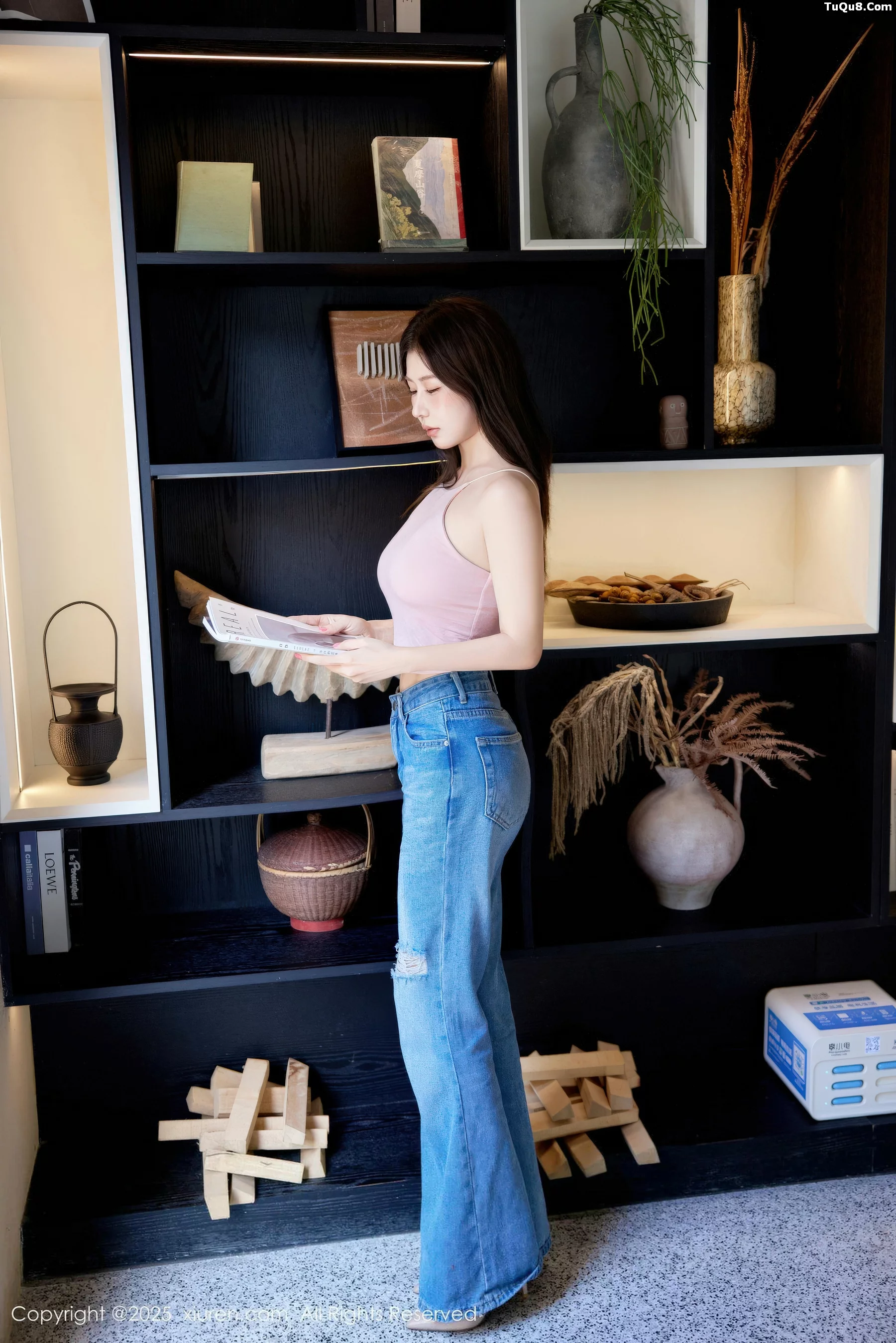 秀人集.com_[XiuRen秀人网]No.10983_模特尹甜甜sunny性感粉色上衣配蓝色牛仔裤秀完美身材诱惑写真83P