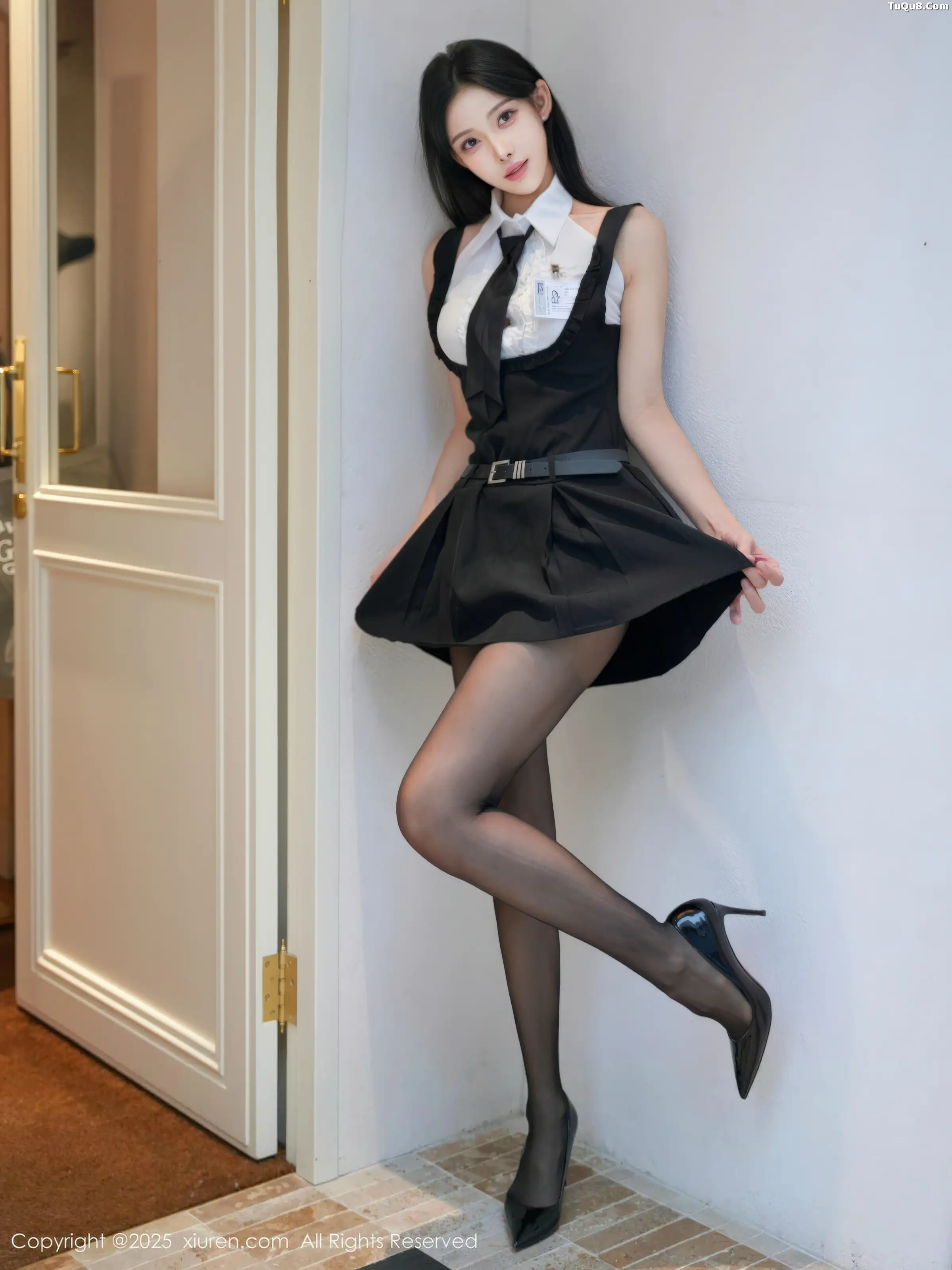 秀人集.com_[XiuRen秀人网]No.11052_模特合集梨霜儿＆金允希Yuki私房性感姐妹花秀丰腴身材诱惑写真75P