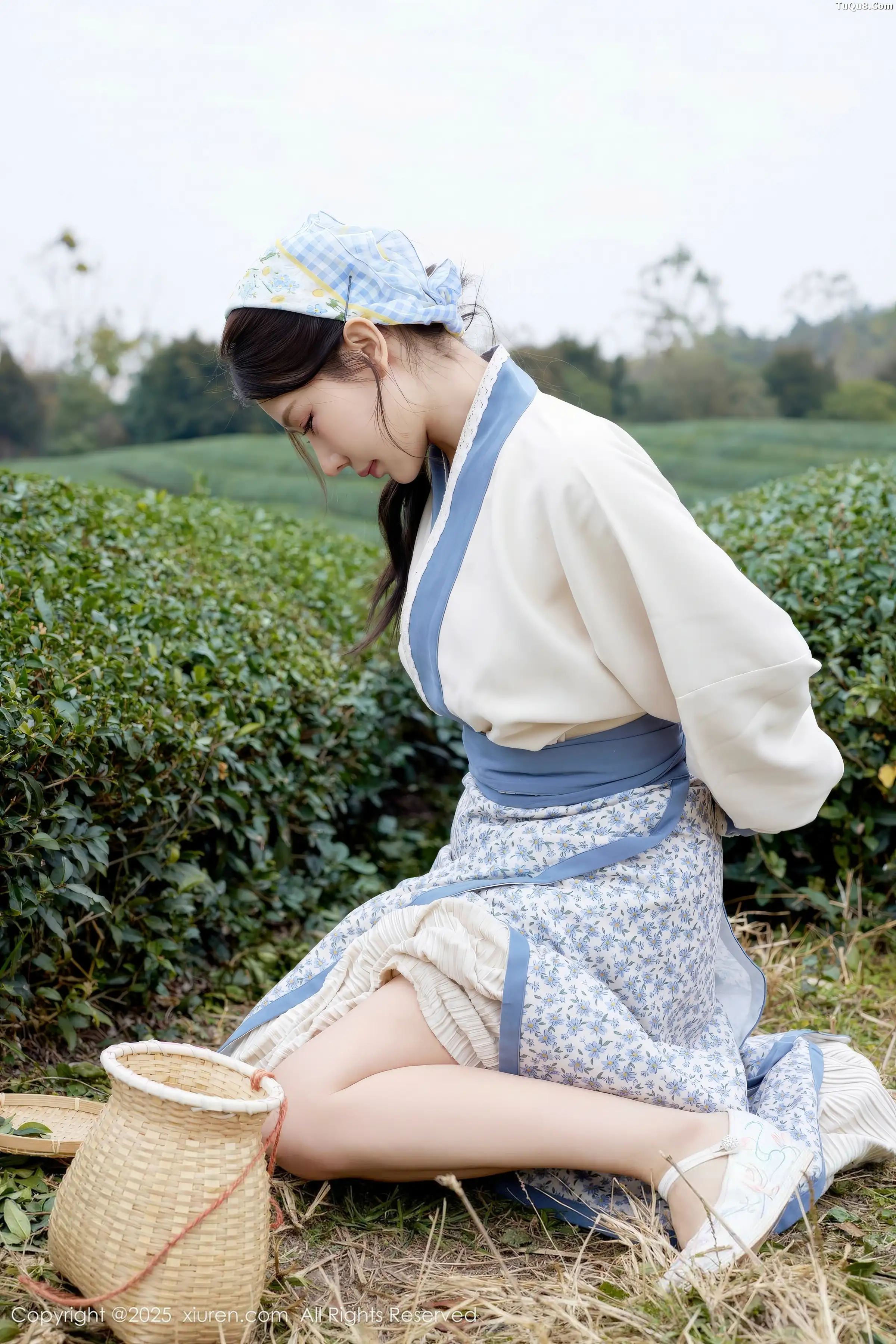 秀人集.com_[XiuRen秀人网]No.11098_模特尹甜甜户外采茶姑娘装扮性感长裙秀翘臀美腿迷人诱惑写真61P